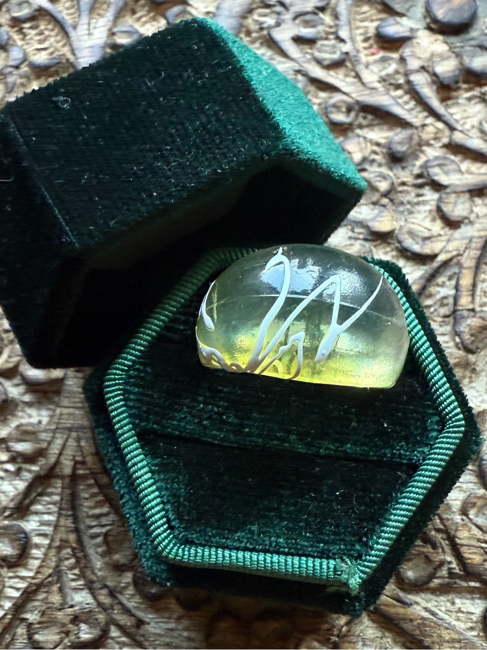 Yellow resin ring sz 7.5